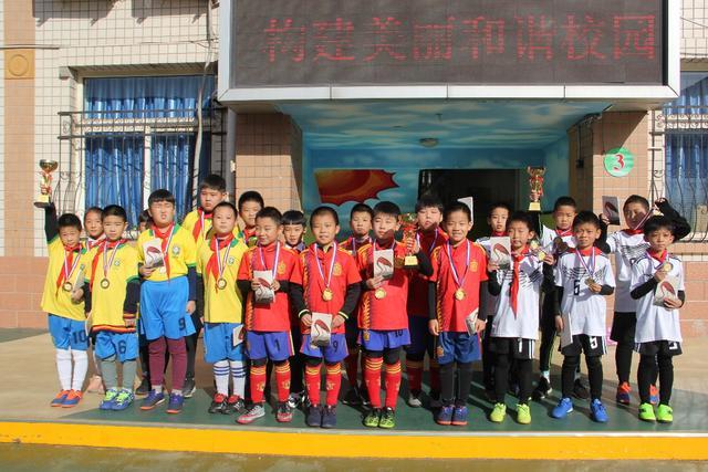 久尔杰维奇被足协留用成定局 但国足新帅不是他