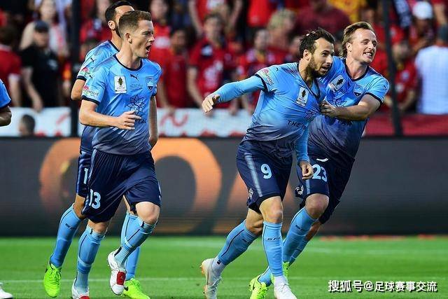 莫兰德15+14徐杰14分 广东6人上双大胜深圳